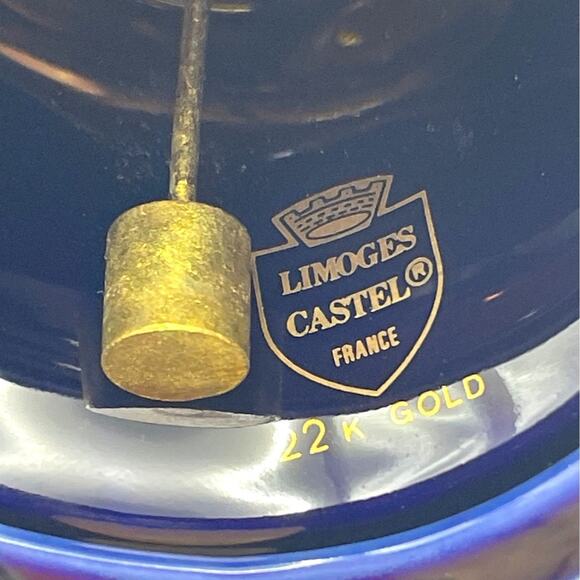 Limoges Castel France Porcelain Bell, Cobalt Blue and 22K Gold, Made in France - Picture 9 of 10